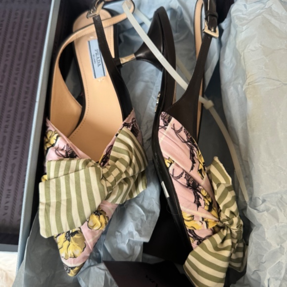 Prada slingback floral pumps - Picture 3 of 7